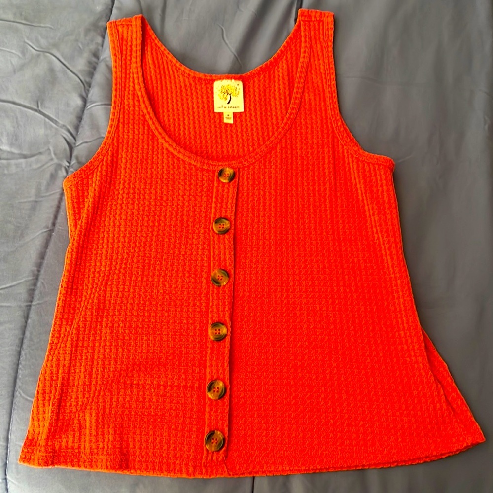 Tank Top wButtons